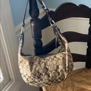 Coach Hobo Shoulder Bag throwback:)